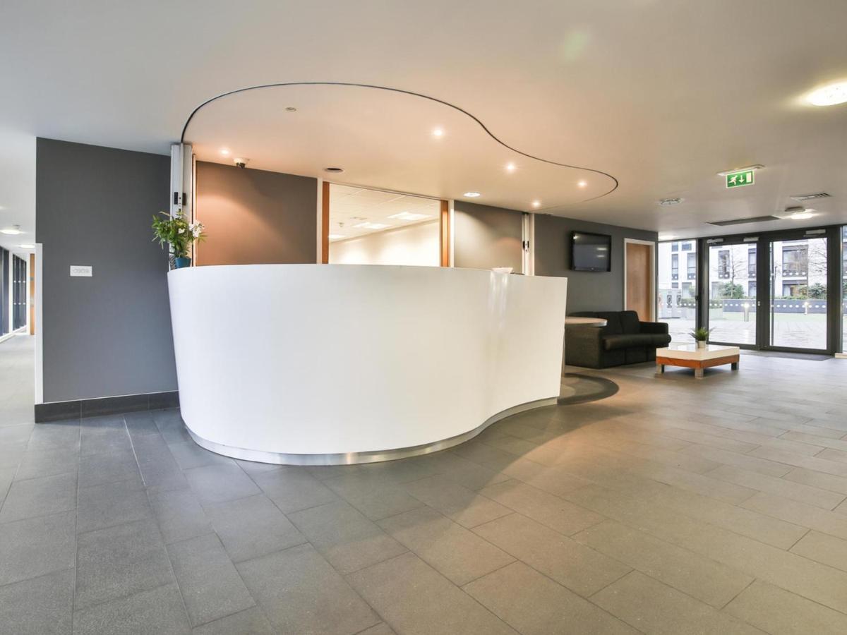 Sterling Court In Wembley Apartment London Luaran gambar
